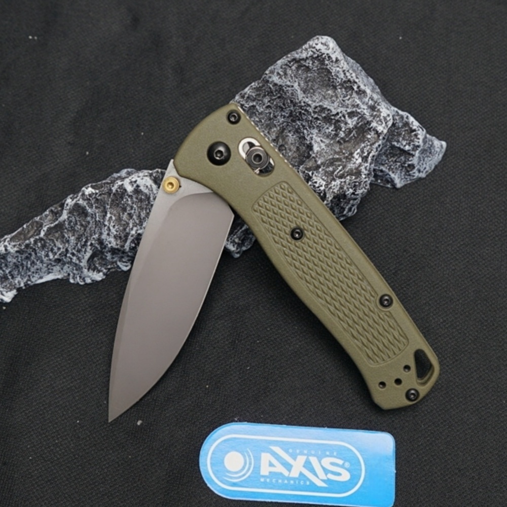 Model 535, folding knife, full color link