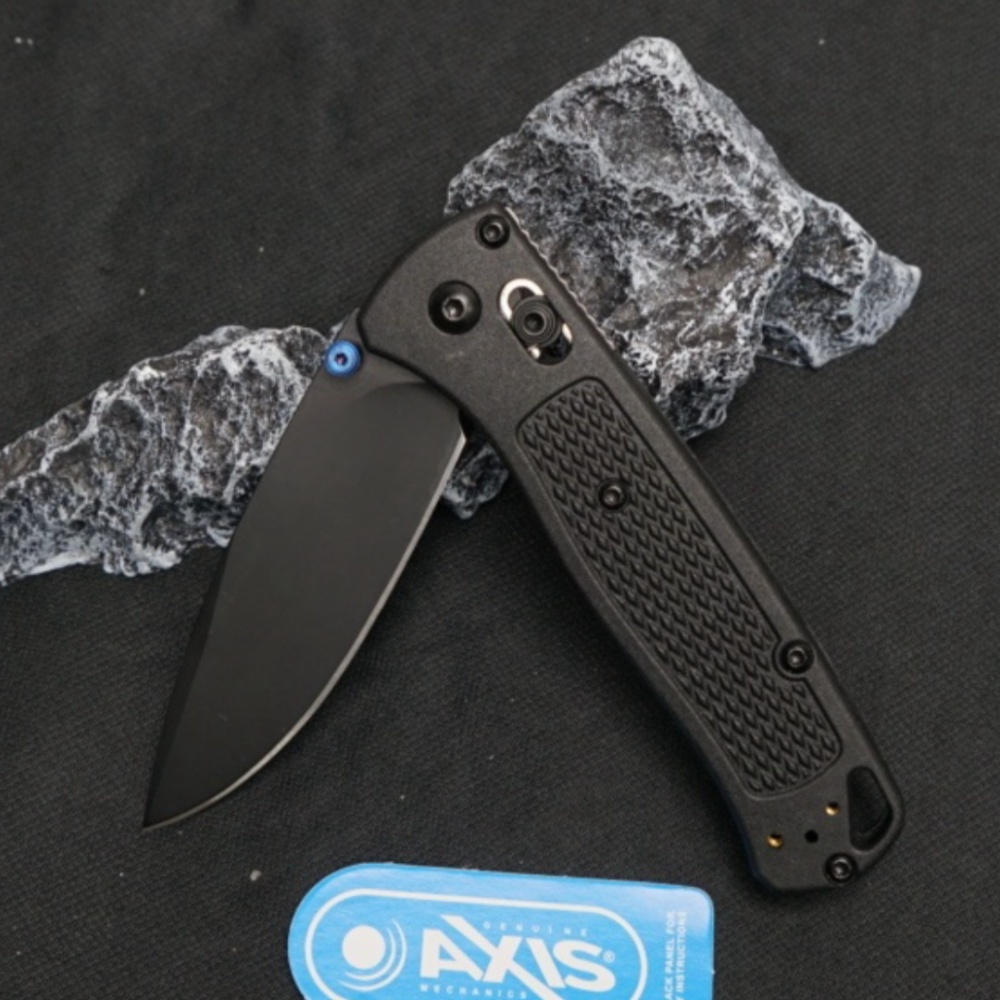 Model 535, folding knife, full color link