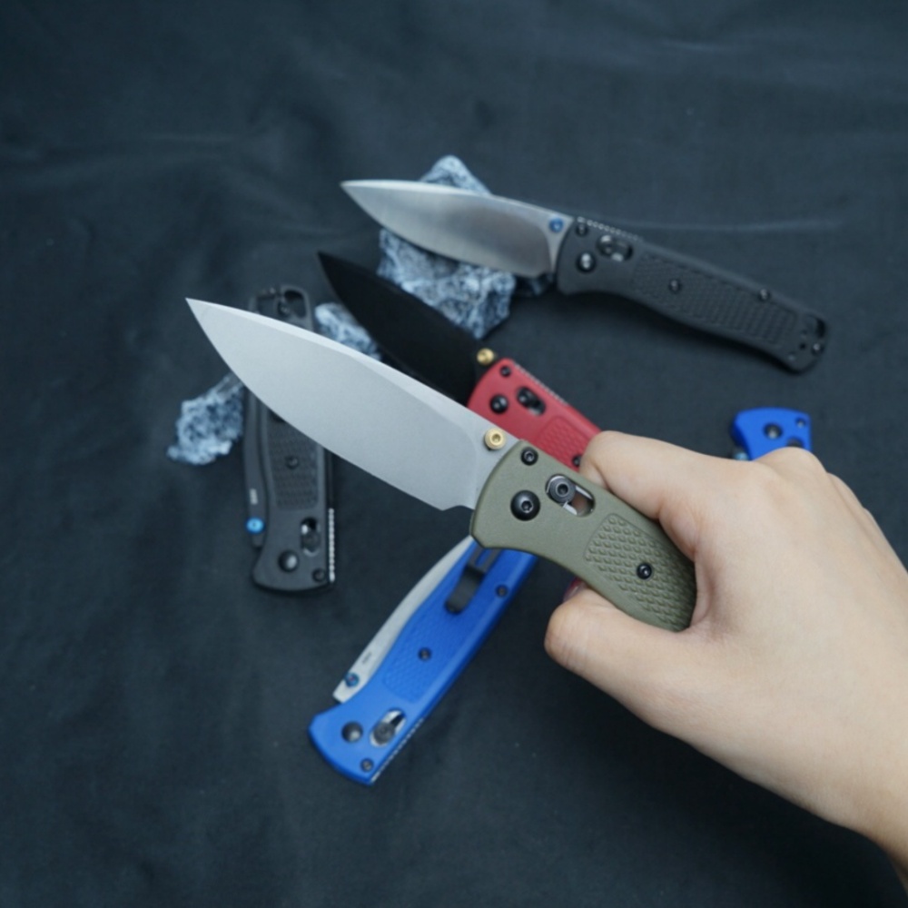 Model 535, folding knife, full color link
