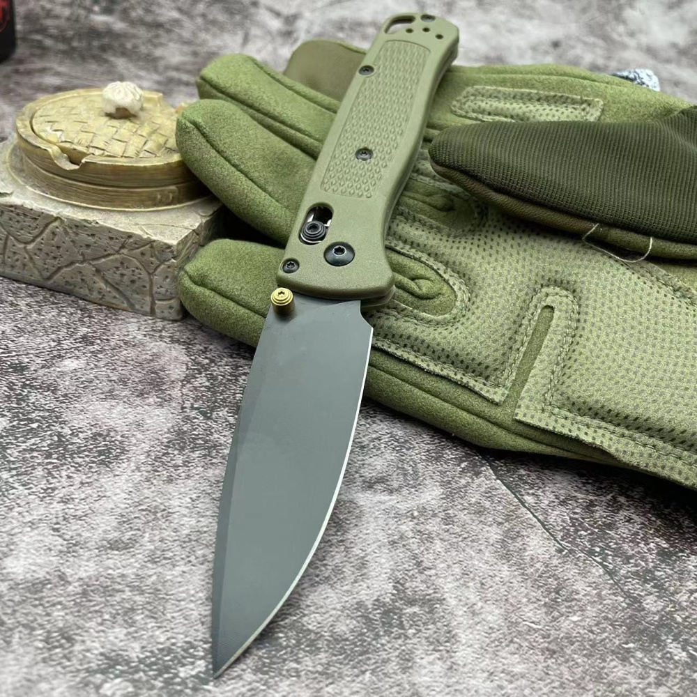 Model 535, folding knife, full color link