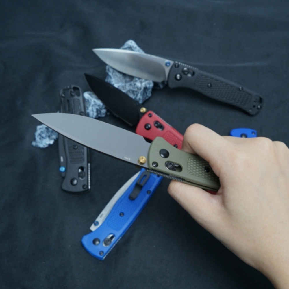Model 535, folding knife, full color link