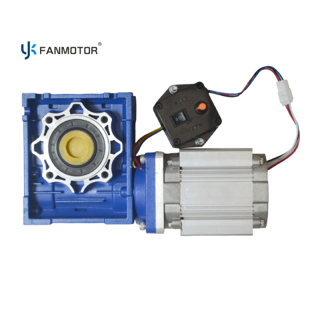 Motorreductor de velocidad de engranaje helicoidal NMRV50 1:20 con control preciso