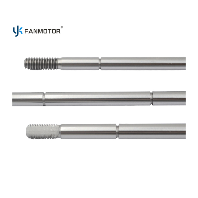 Eje de motor de ventilador de acero al carbono mecanizado CNC personalizado para un funcionamiento suave