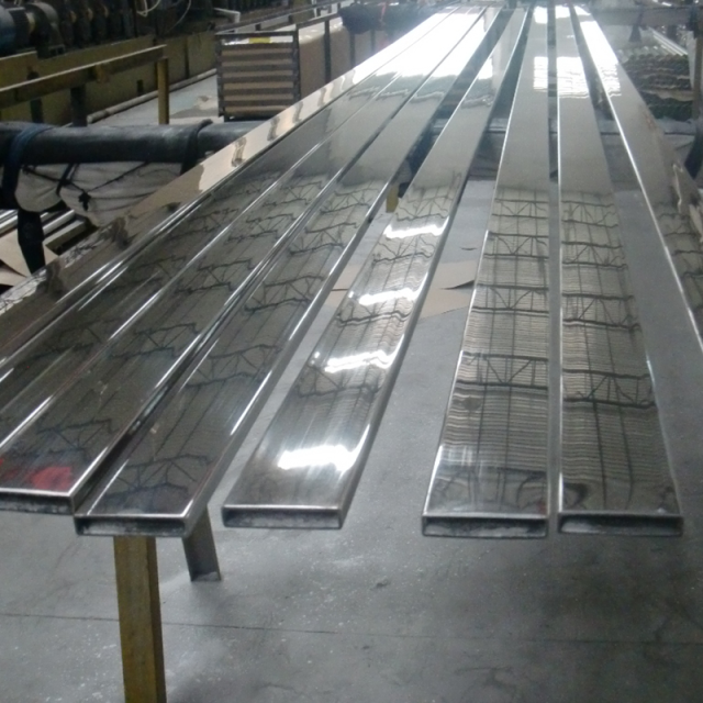 100×50 mm ASTM A790 UNS S32750 ERW Welded Stainless Steel Rectangular Pipe