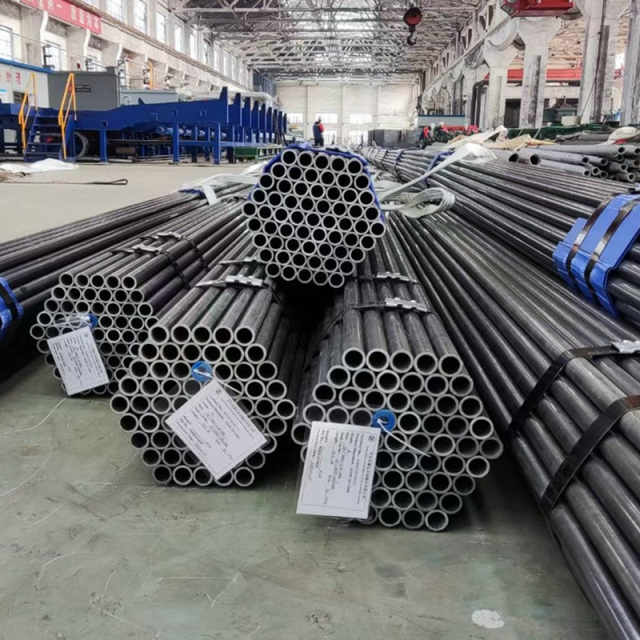 Cold Drawn ASTM A179 DN450 SCH 40 10m Length Low Carbon Steel Seamless Round Pipe for Heat Exchangers