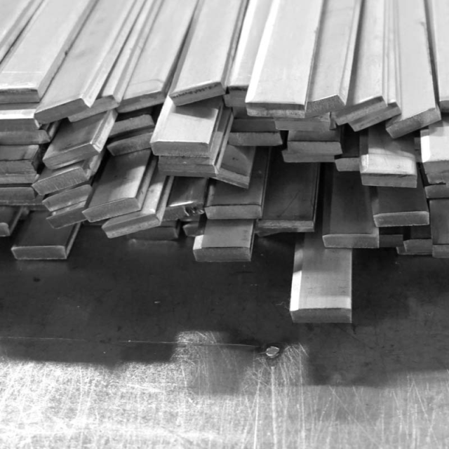 Cold Finished ASTM A108 12L14 45mm Width 7mm Thickness 9m Length Free Cutting Carbon Steel Flat Bar