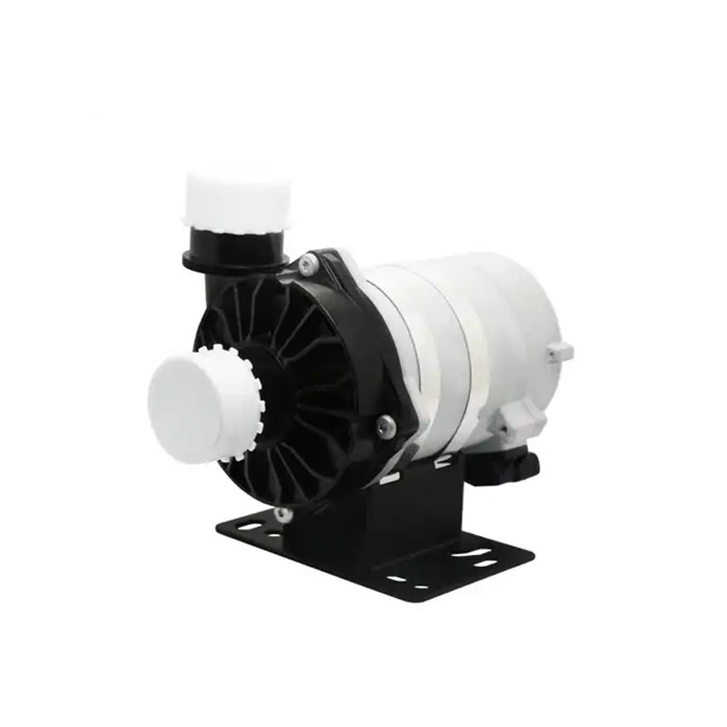 24V DC Mini Automotive Water Pumps For Car Air Conditioning Circulation