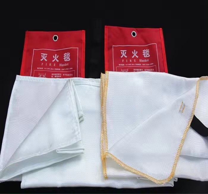 Fiberglass Fire Blanket Resistant to High Temperatures