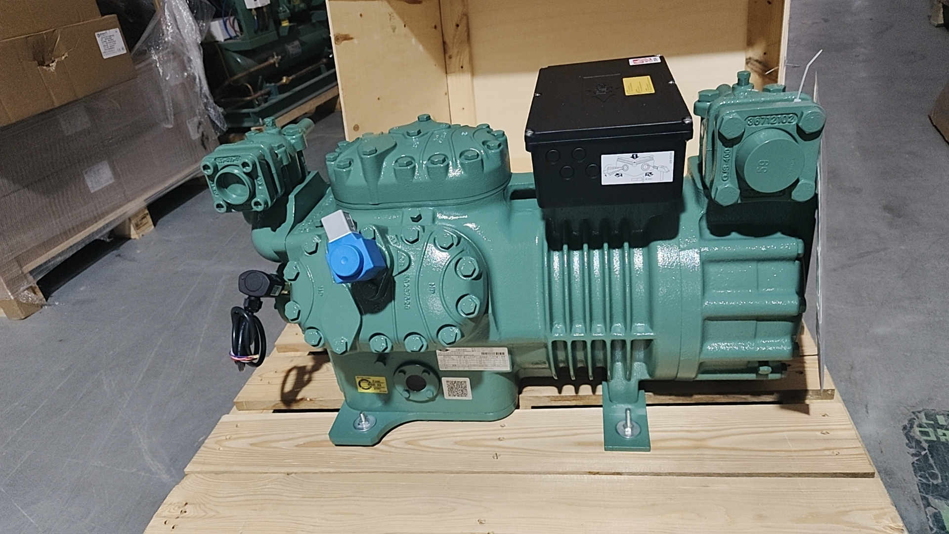 Semi-hermetic Reciprocating Compressors BITZER ECOLINE