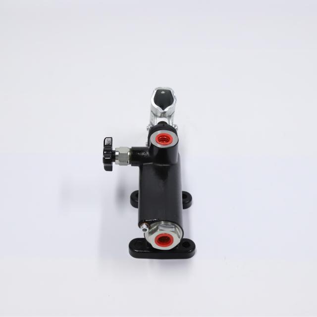 Hand Pump for the Single-Arm Boat Davit of the Rescue Boat