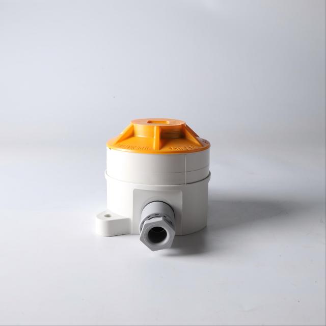 Photoelectric Smoke Detector for Use in Ship Engine Rooms