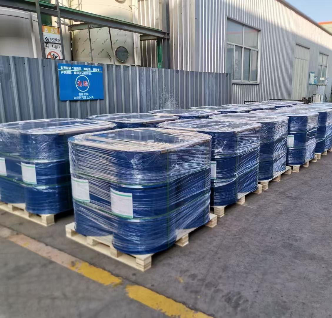 China manufacturer supply CAS 104-55-2 Cinnamic Aldehyde / Cinnamaldehyde