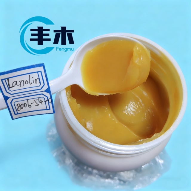 China factory supply Water-Soluble / Oil-Soluble Lanolin Anhydrous cas 8006-54-0 Lanolin in stock