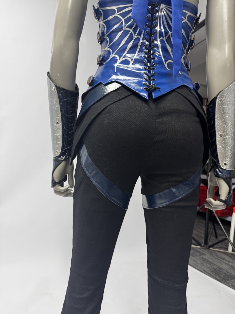Mortal Kombat Kitana Costume Pre-Sale Deposit