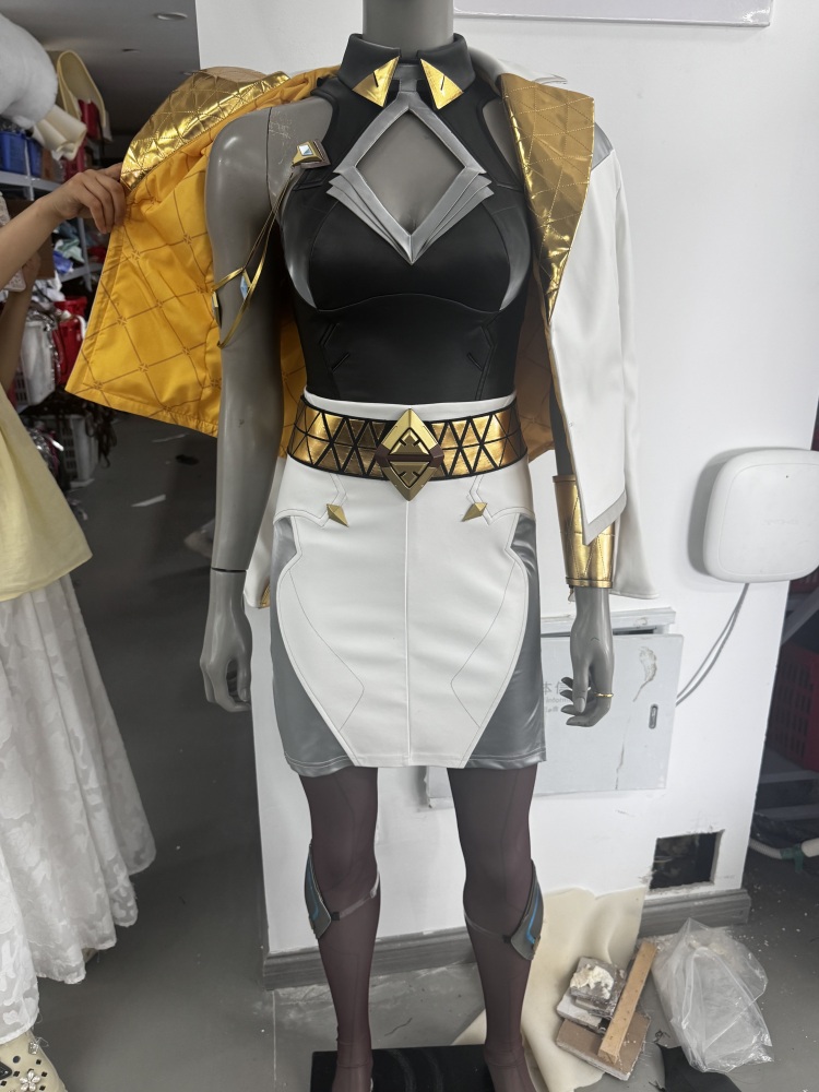 Overwatch Domina Costume Pre-Sale Deposit