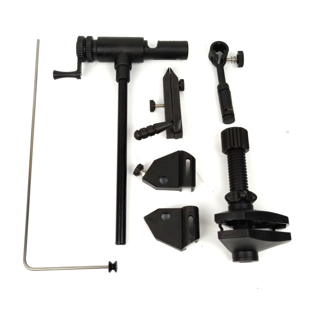 BTI-09E-6201 Riverruns II Generation fly tying vise