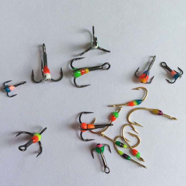 Treble hook with colorful ABS glue