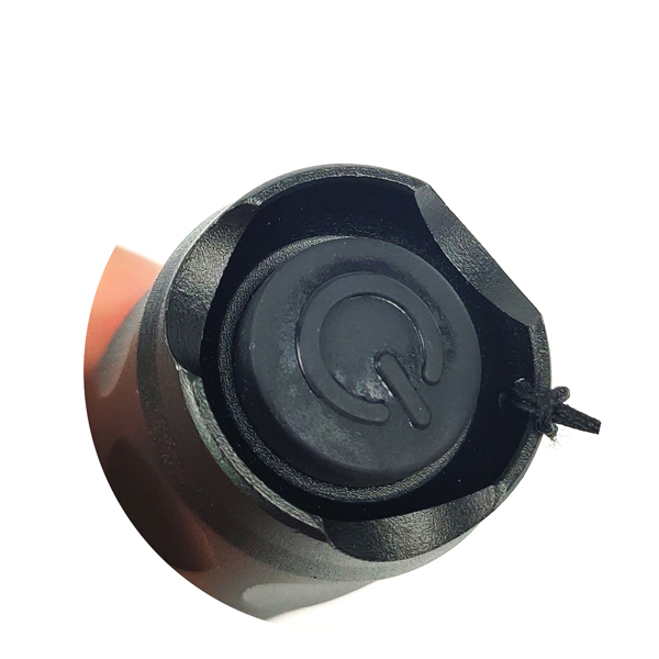 BTI-33A-3005 10W 5 ModeLs Zoomable LED Flashlight