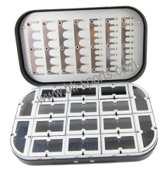 BTI-1500-16WH 16 compartments & 64 clips fly box