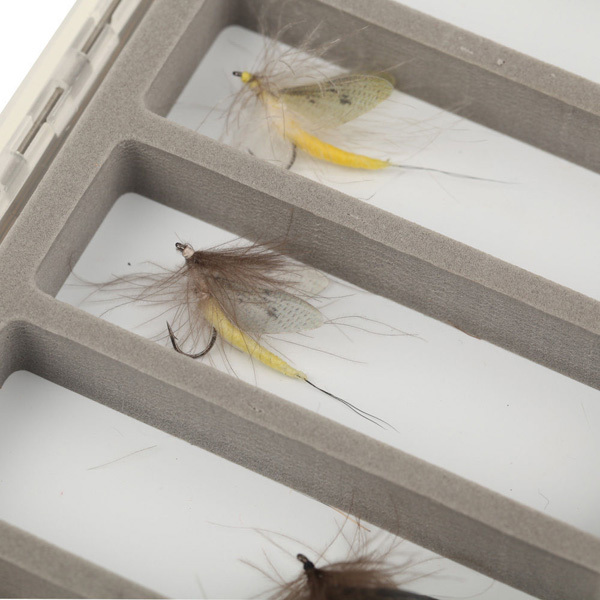 Riverruns Realistic Flies Mayfly Dry Flies Trout UV flies 4 Color With Fly Box