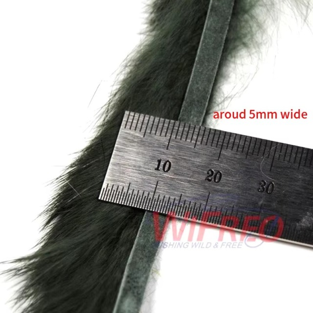BTI-09D-4009 Natural Rabbit Fur Strip