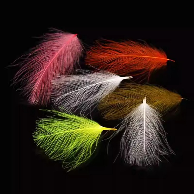 BTI-09D-4023 Cul De Canard Feather