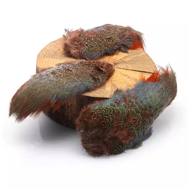 BTI-09D-4031 Natural Wild Chicken Back Feather