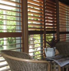 WESTERN RED CEDAR SHUNTERS