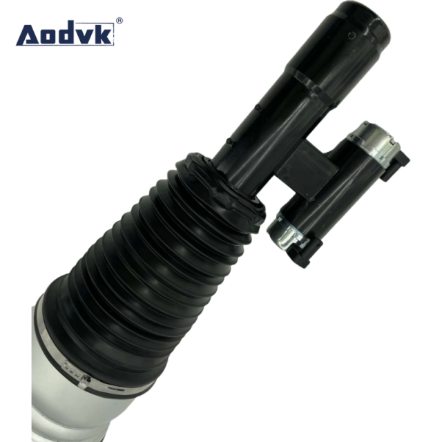 Air Suspension Front Air Shock Absorber Strut For BMW G11 G12 4WD 37106877559 37106877560