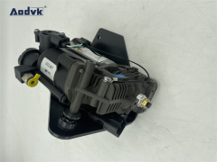 Hitachi Air Ride Suspension Compressor For Land Rover Discovery 3 Discovery 4 Range Rover Sport LR023964