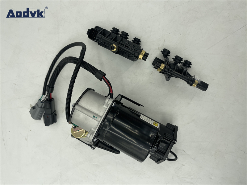 Air Suspension Compressor For Land Rover Discovery 3 Discovery 4 Range Rover Sport  LR0563041 LR061663 LR072537