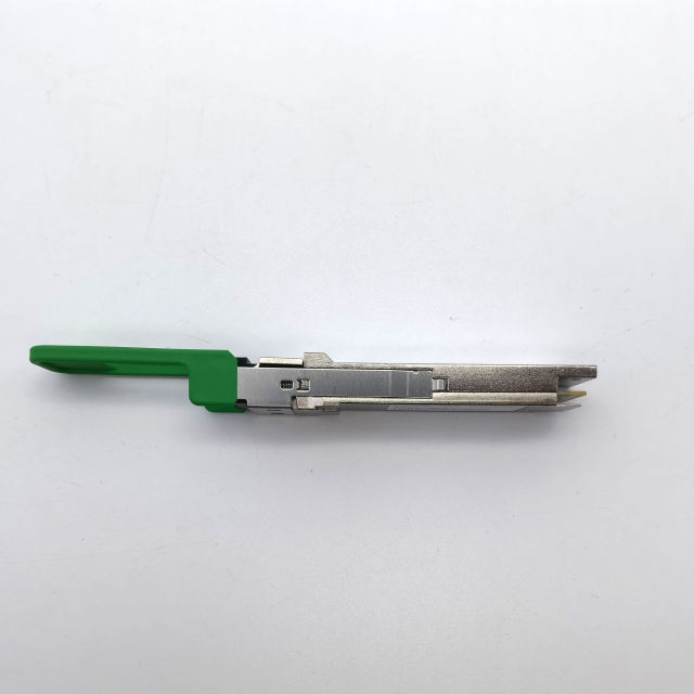 Innolight QSFP28 100G PSM4 Optical Transceiver, 1310nm 2km over SMF with MPO-8 Connector