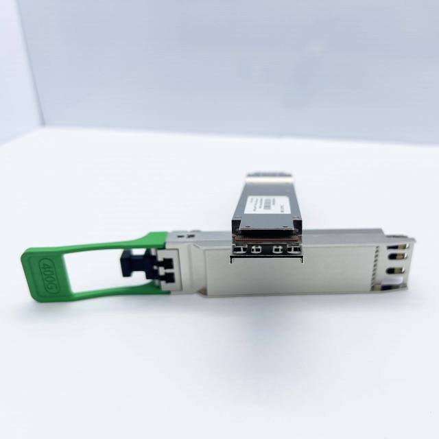 InnoLight 400Gb/s OSFP FR4 2km Transceiver