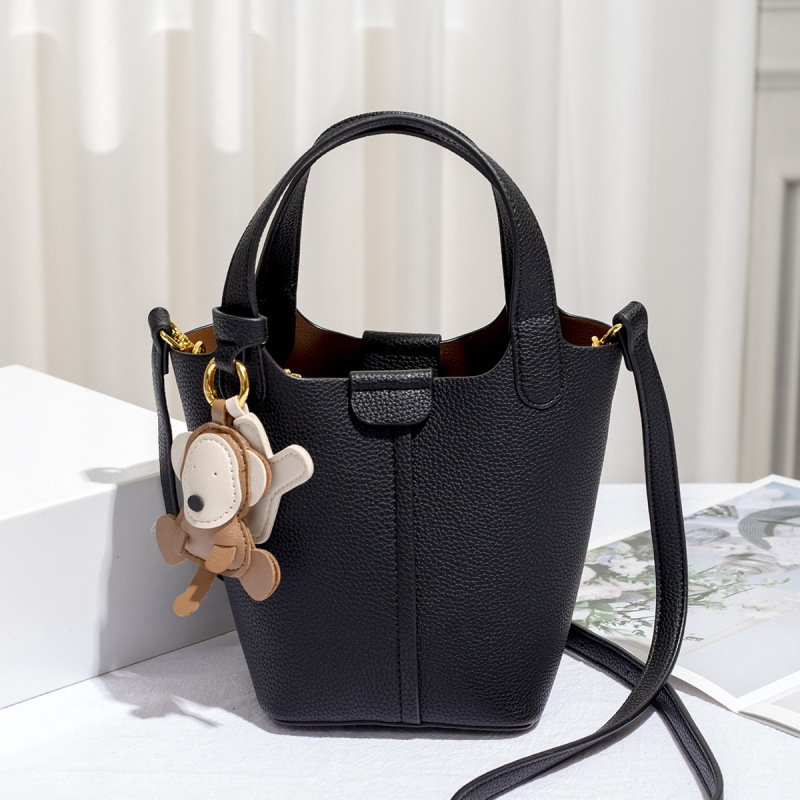 Women's Bag Vegetable Basket Handbag Crossbody Bag 2023 New Women's Bag Niche Bucket Bag Fashion Shoulder Bag