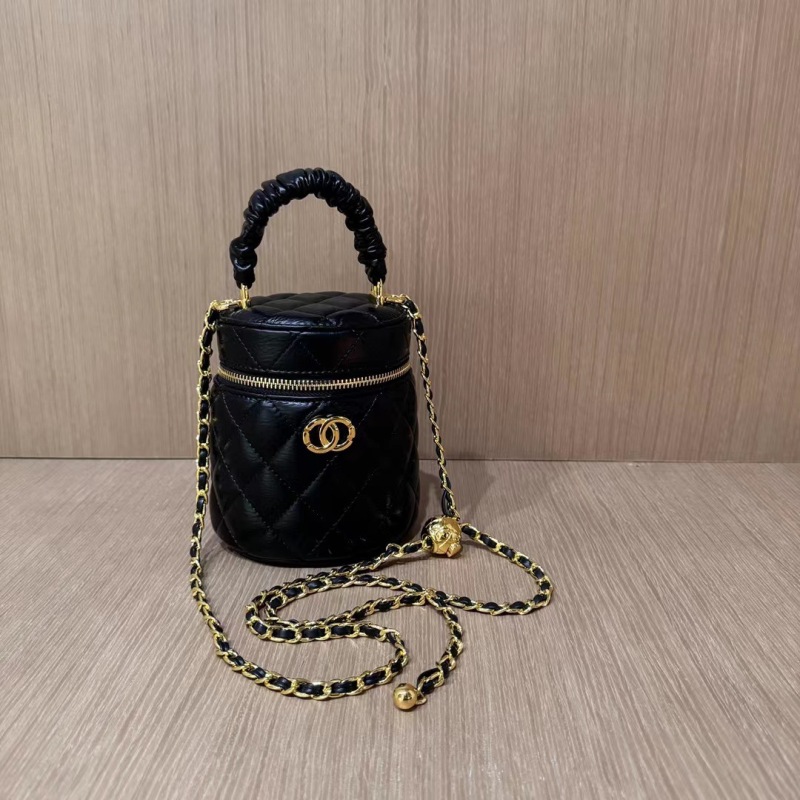 Women's Small Fragrance Style Cylindrical Bag Handbag New Fashion Versatile Crossbody Bag Classic Diamond Chain Shoulder Bag