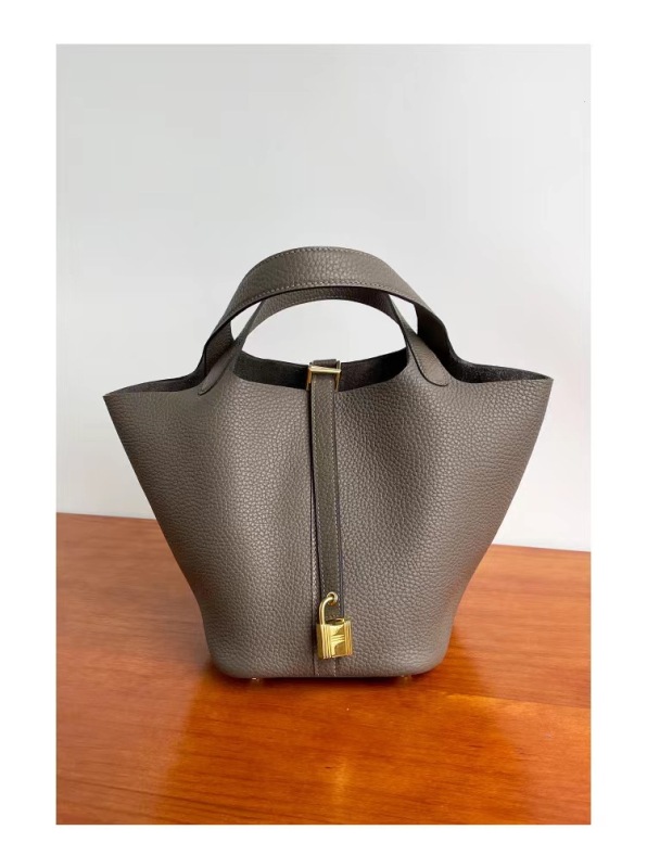 Women's bag, pebbled first-layer cowhide vegetable basket, women's bag, bucket bag, new high-end large-capacity handbag