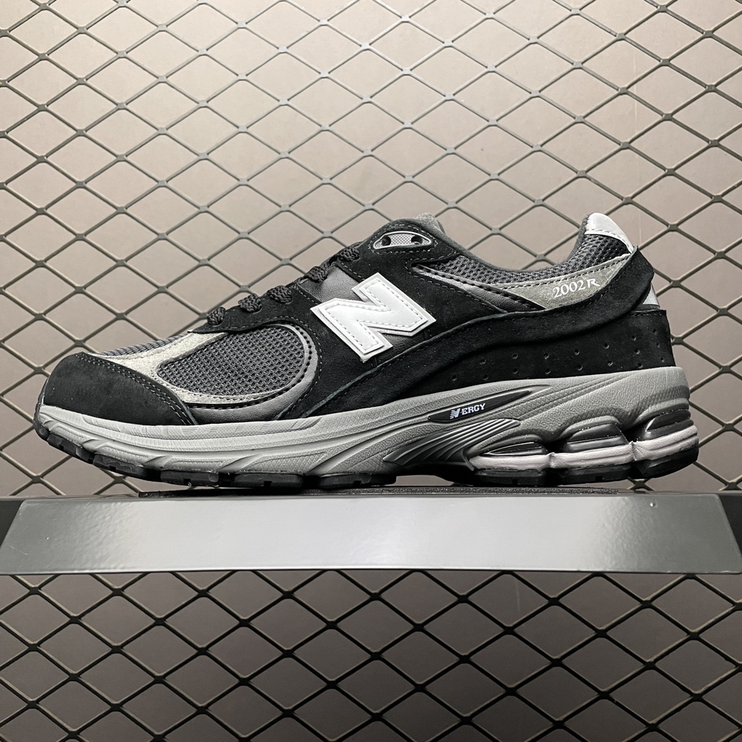 new balance 2002r black and white sale