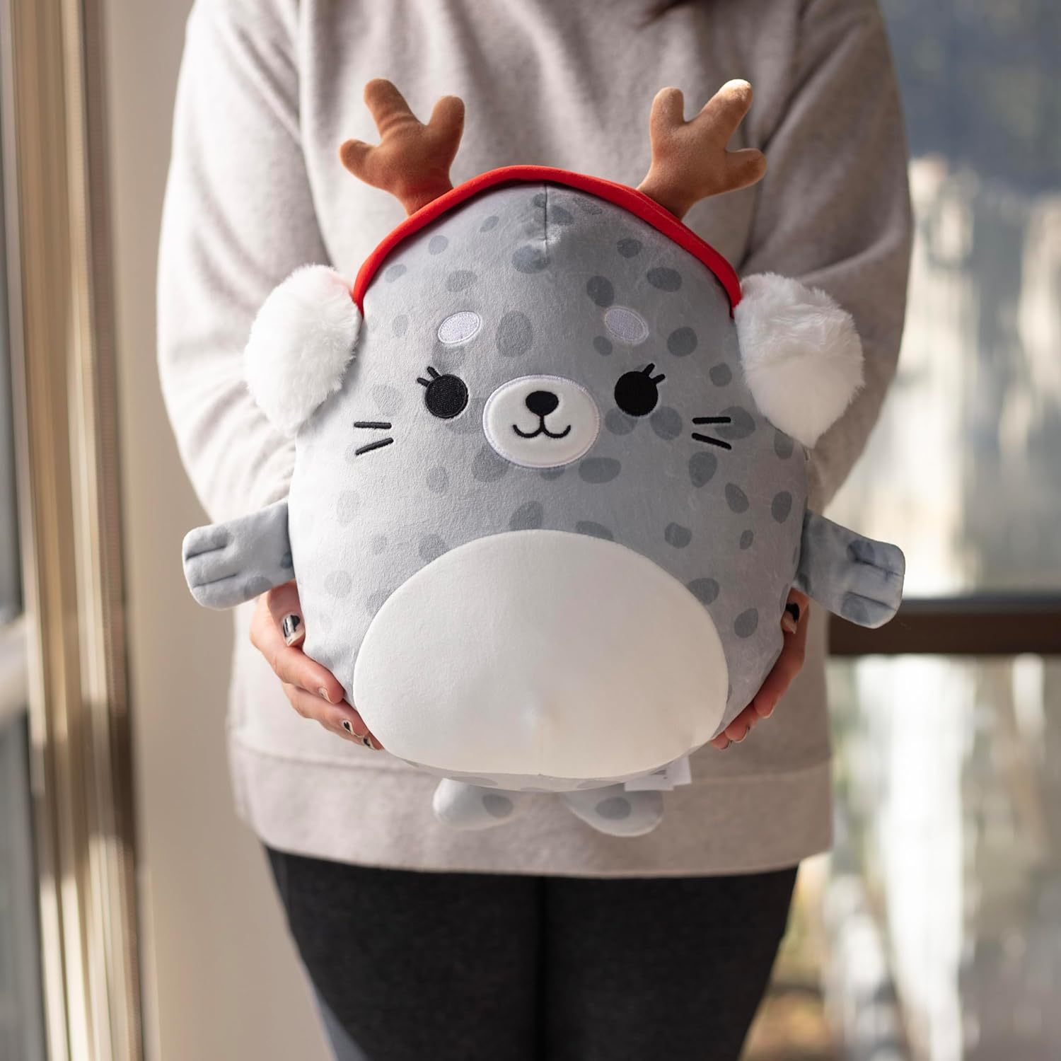 10" Soft Squishy Seal Stuffed Animal Toy Spotted Seal with Earmuffs Winter Plush