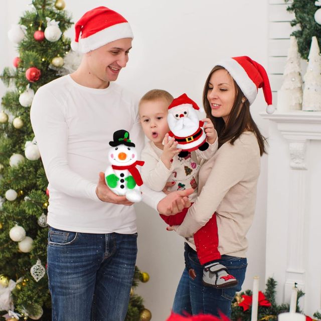 4 Pieces 7 inch Christmas Stuffed Animals Set Plush Toys Christmas Decoration Doll Set