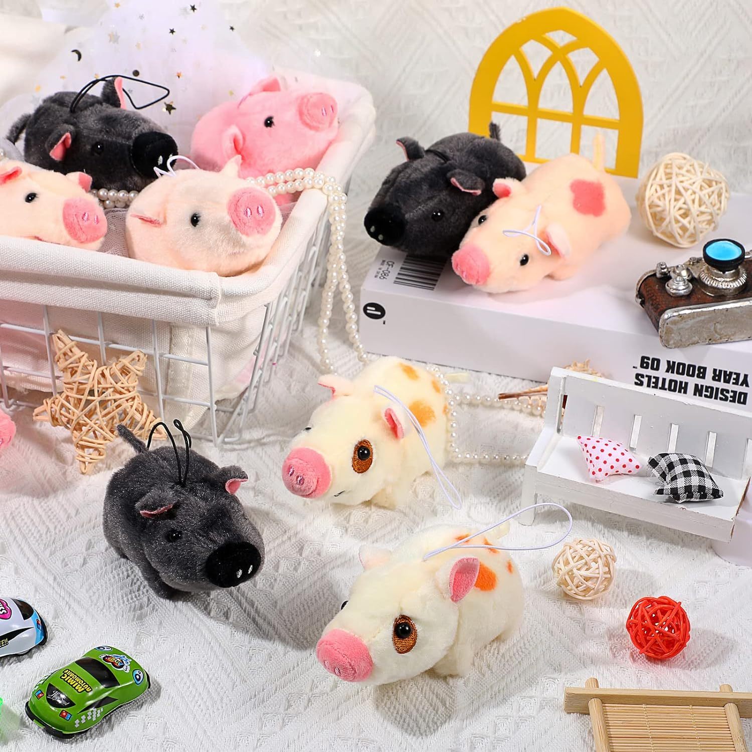 4 Inch Cute Pig Plush Animal Toys Mini Plush Ornament Stuffed Doll Keychain