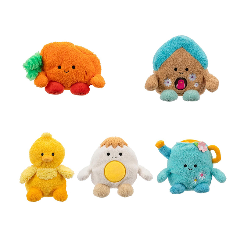 4.5-inch Carrot Yellow Chick Egg Watering Can Bird House Plush Keychain Pendant