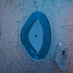 Wholesale Fashion Unique Shape Transparent Resin Bathtub QJ-R0792T