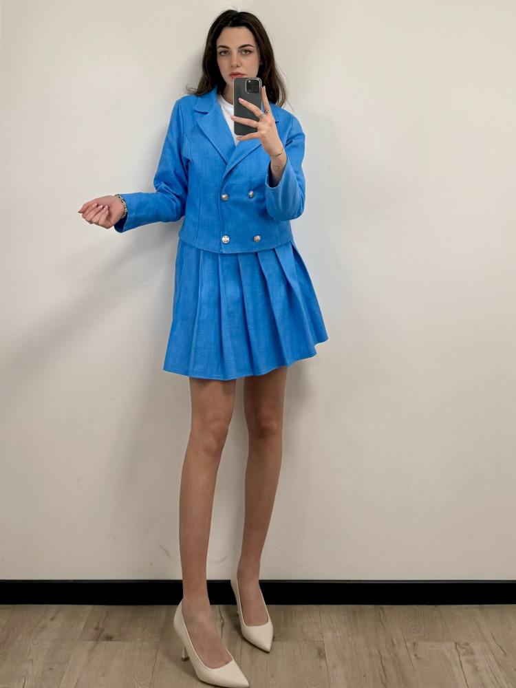 Coordinato giacca e minigonna