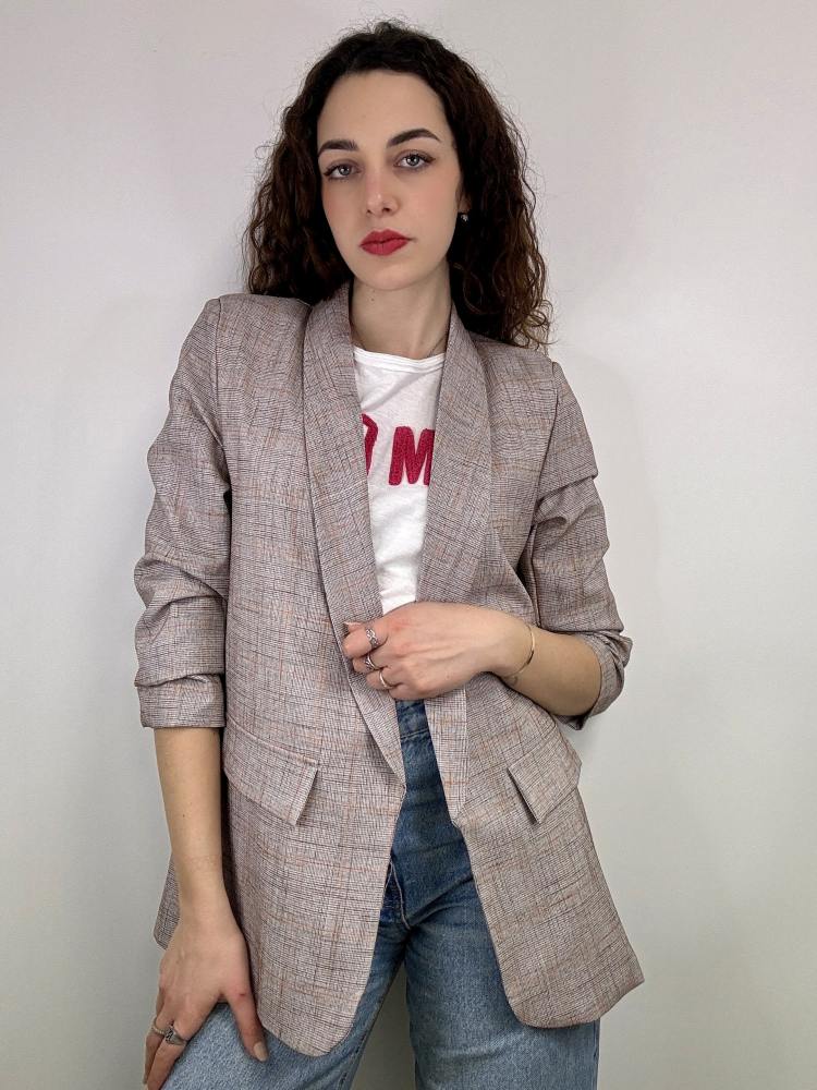 Blazer trama