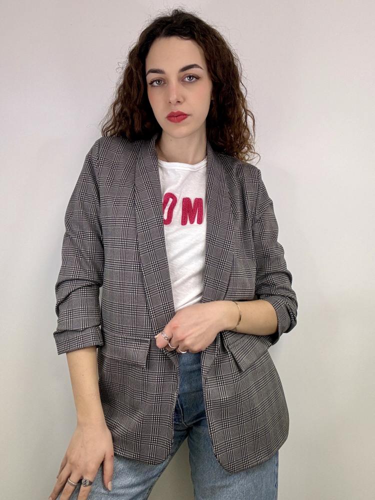 Blazer trama