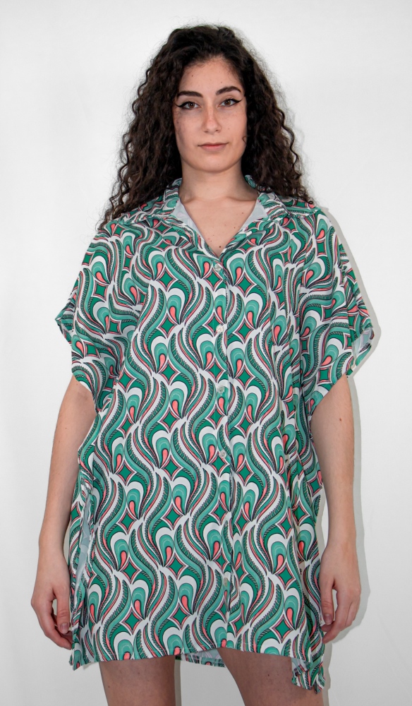 Camicia manica pipistrello con stampa grafica