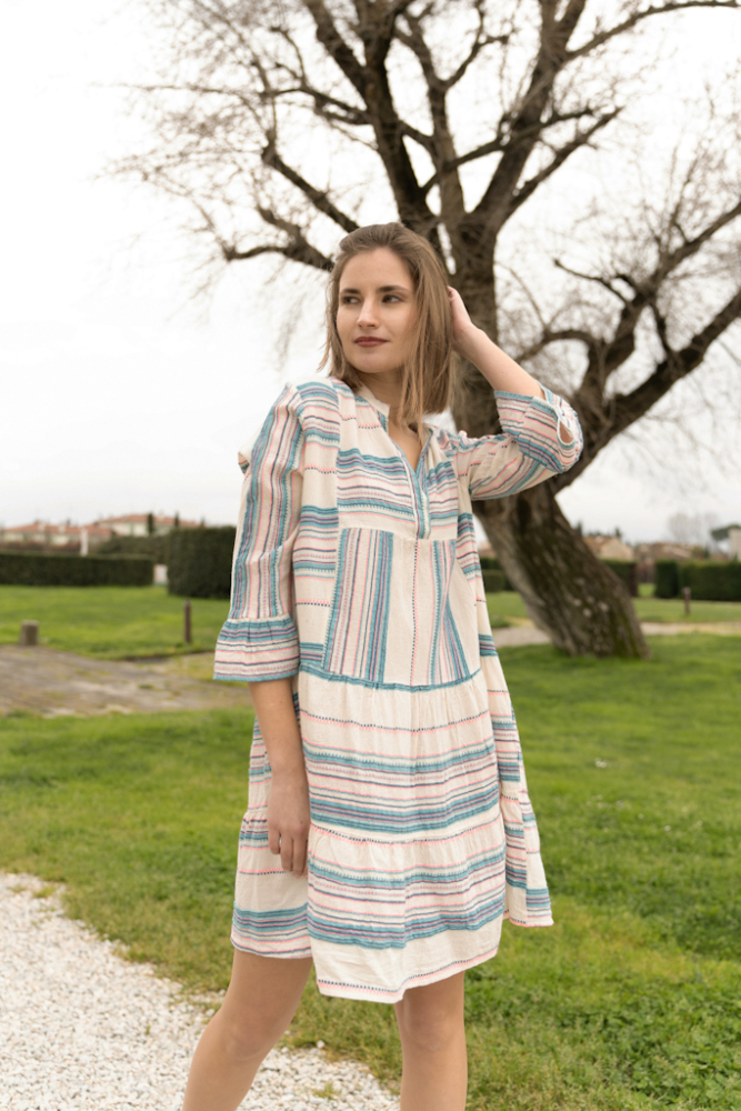 Abito con Stampa Grafica