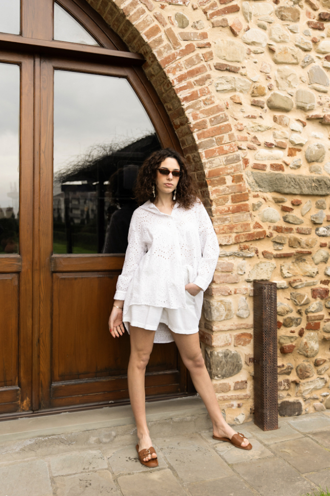 ABITO CAMICIA E PANTALONE DA DIVIDERE