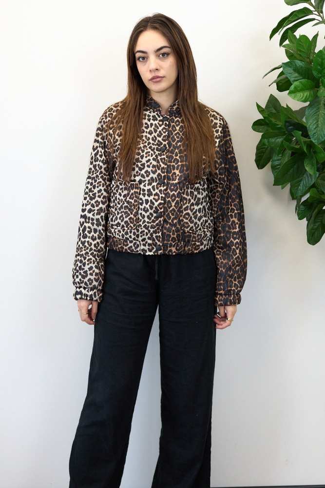 Leopard Bomber