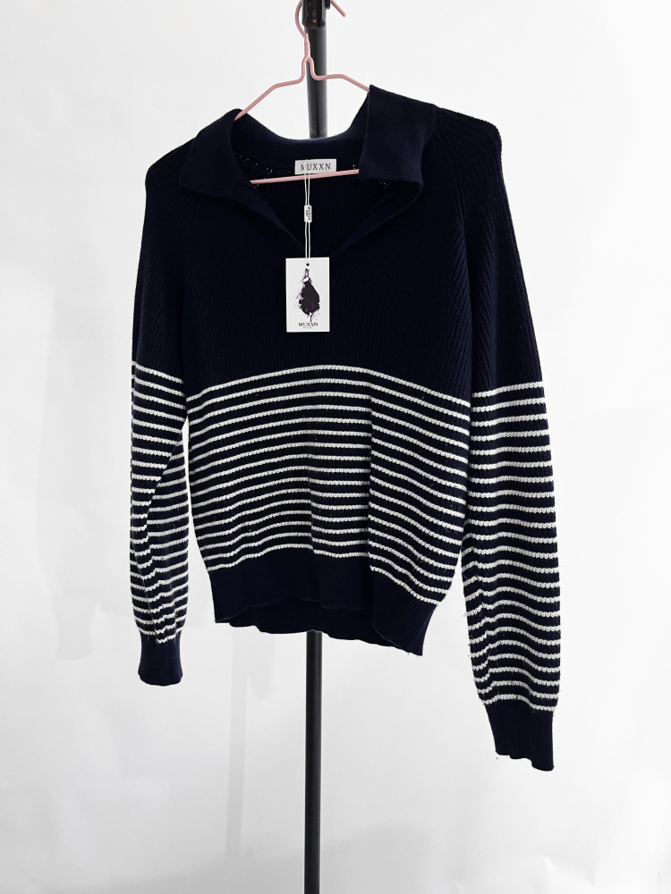 MUXXN Womens V Neck Splicing Knit Shirts Long Sleeve Casual Loose Pullover Knit Tops